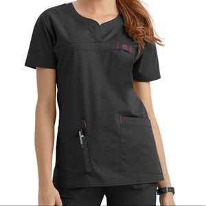 WonderFlex Scrub Top